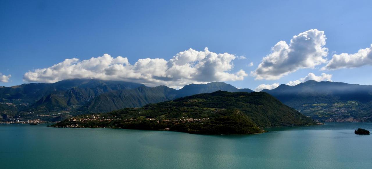 Italian Vacation Homes - La Petite Maison du Lac Tavernola Bergamasca Extérieur photo