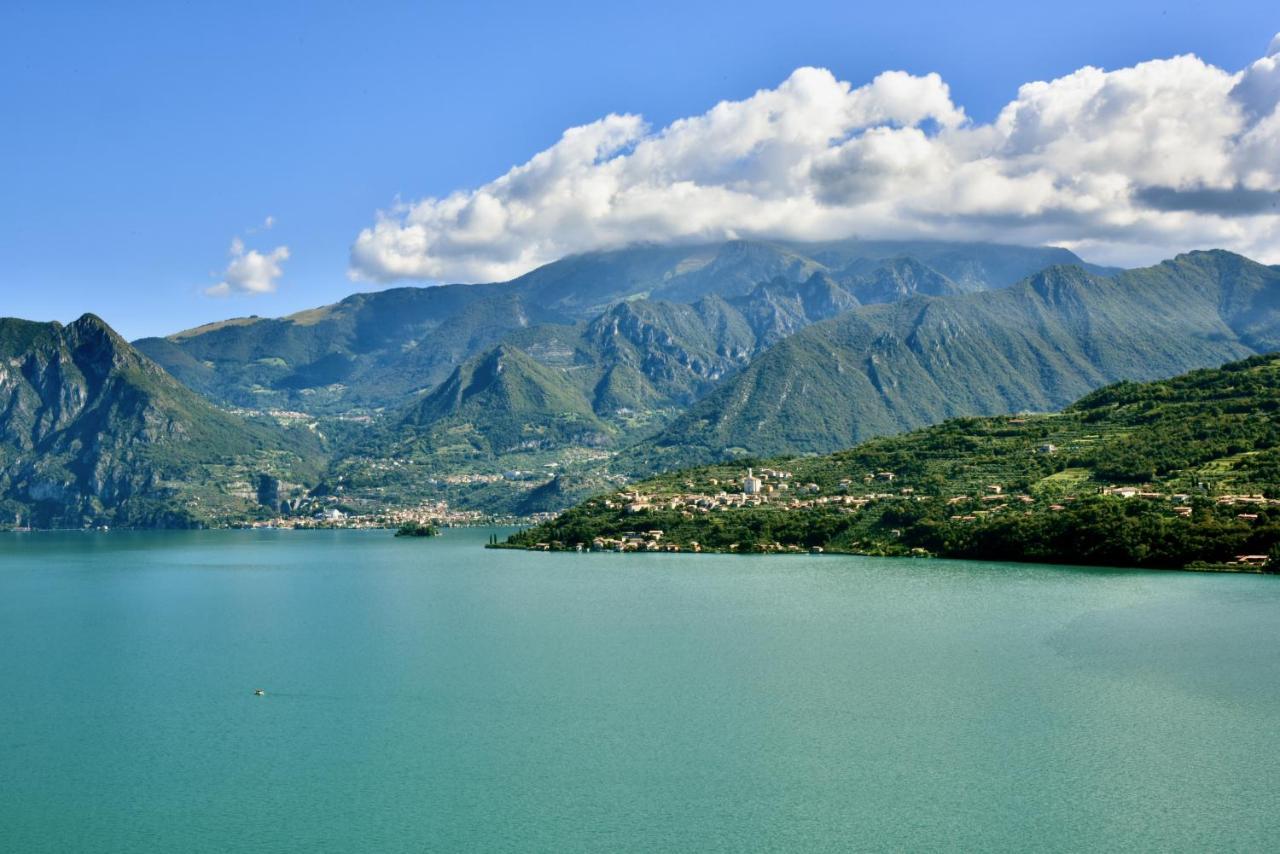 Italian Vacation Homes - La Petite Maison du Lac Tavernola Bergamasca Extérieur photo