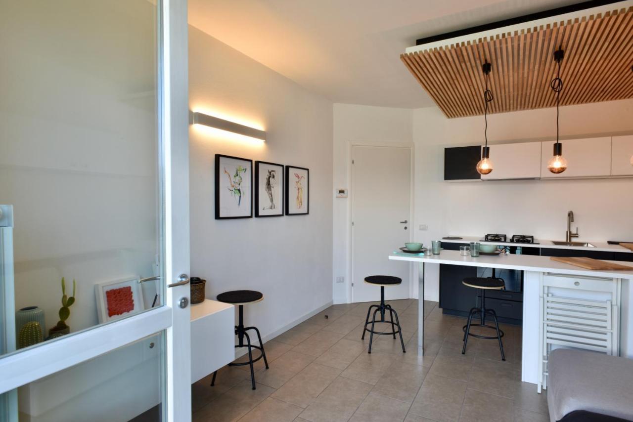 Italian Vacation Homes - La Petite Maison du Lac Tavernola Bergamasca Extérieur photo